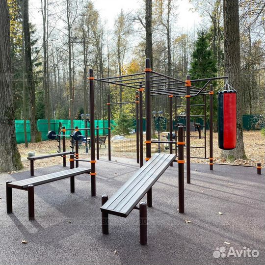 Спортивный уличный комплекс