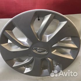 Колпачок ступицы литого диска Lada Xray Cross Гранта FL