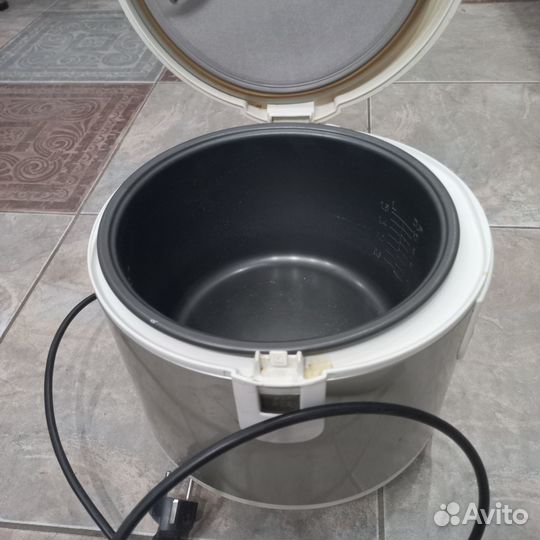 Мультиварка Panasonic SR-TMH18