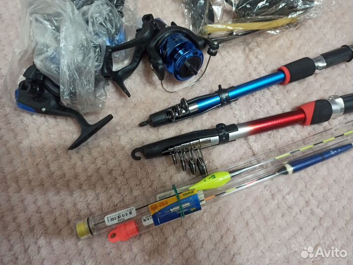 Катушка рыболовная, чехол для удочек, блесна