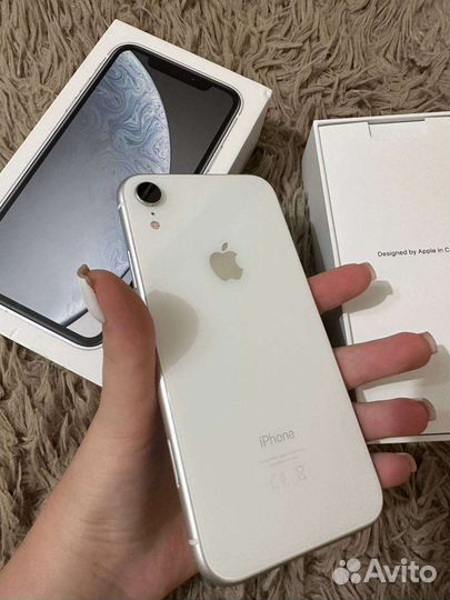 Телефон iPhone xr