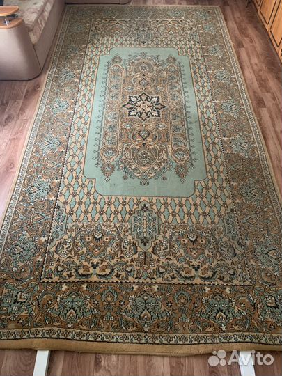 Ковер 2 на 4 бу