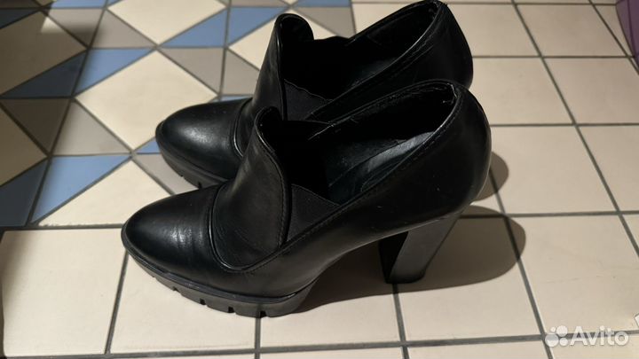 Туфли zara 38 размер