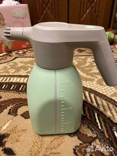 Аккумуляторный опрыскиватель садовый