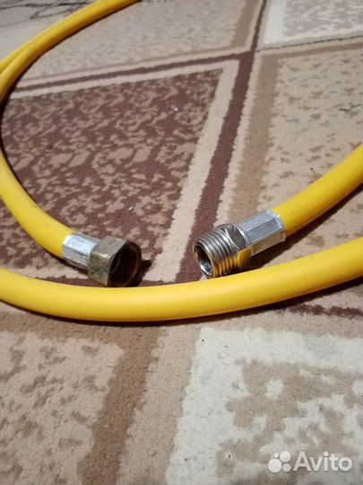 Газовый шланг