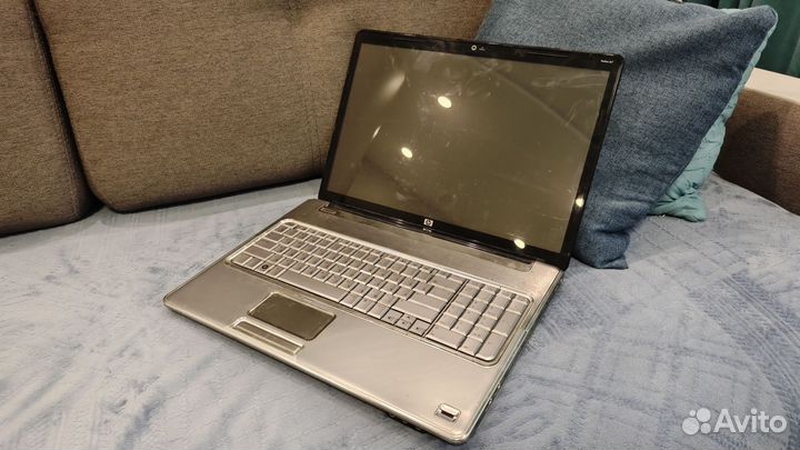 Ноутбук HP Pavilion dv7-1050er