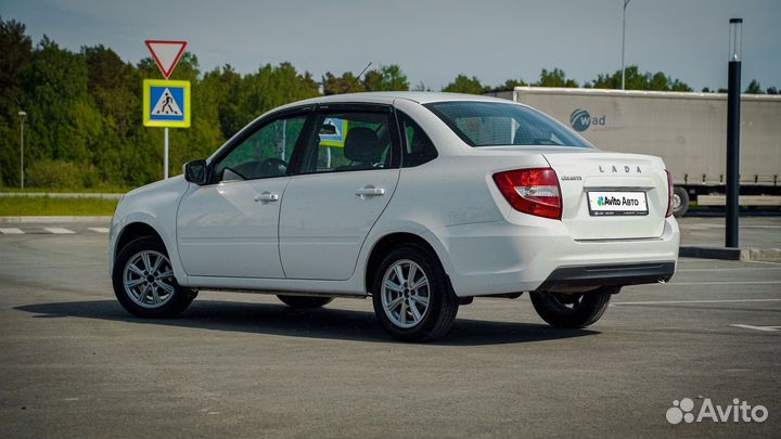 LADA Granta 1.6 МТ, 2023, 42 500 км