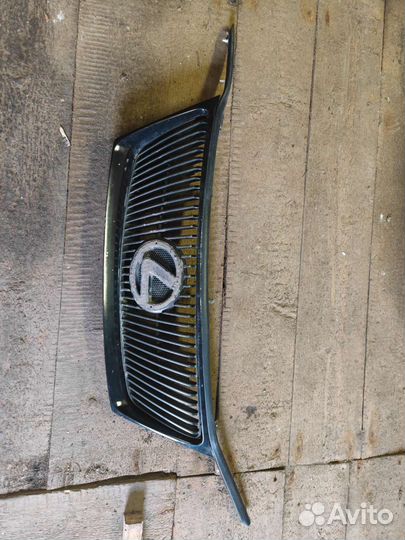 Решетка радиатора lexus is 250
