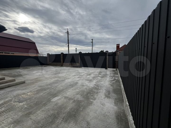 Дом 168,3 м² на участке 4,2 сот.