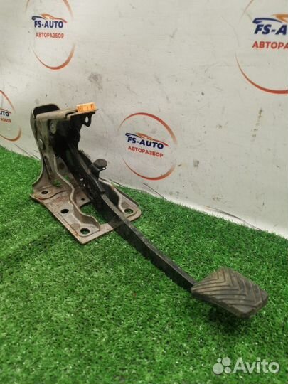 Педаль тормоза Mitsubishi Asx SUV 1.6 4A92 2014