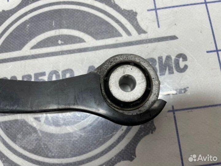 Рычаг подвески верхний задний правый Mercedes-Benz