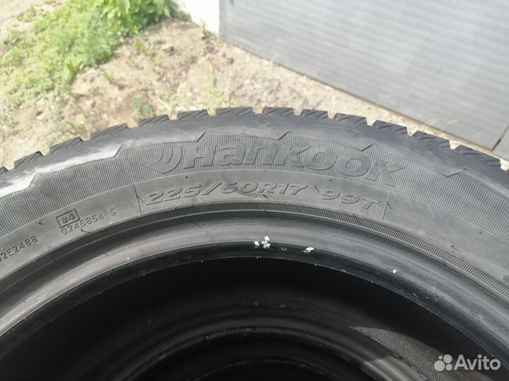 Hankook Winter I'Pike 225/60 R17