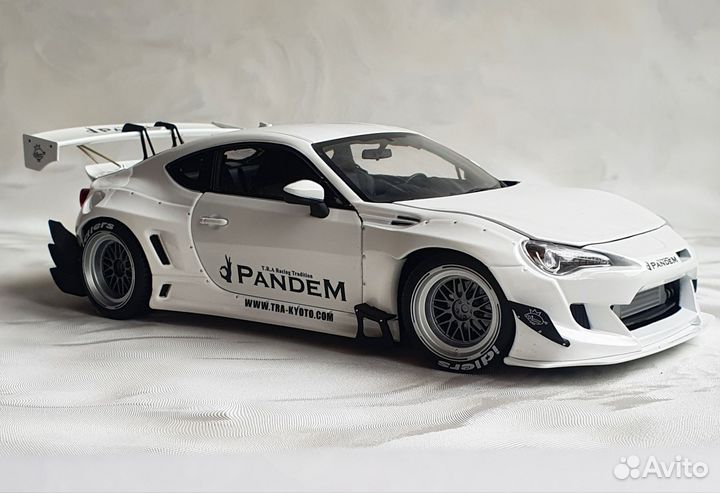 Toyota gt86 1/18