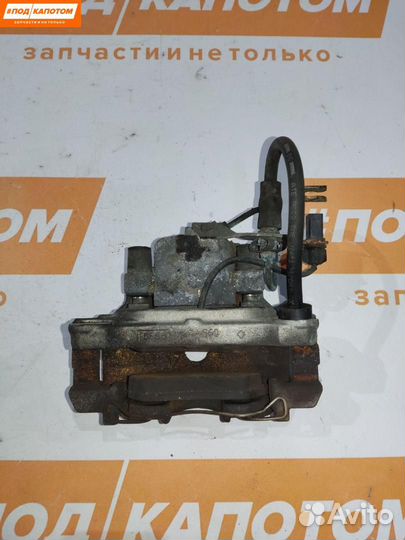 Суппорт тормозной передний левый Audi A4 B7 2007