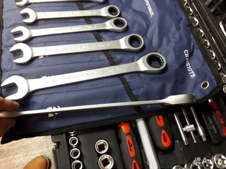 Набор ключей трещоточных 8-24 10пр Thorvik