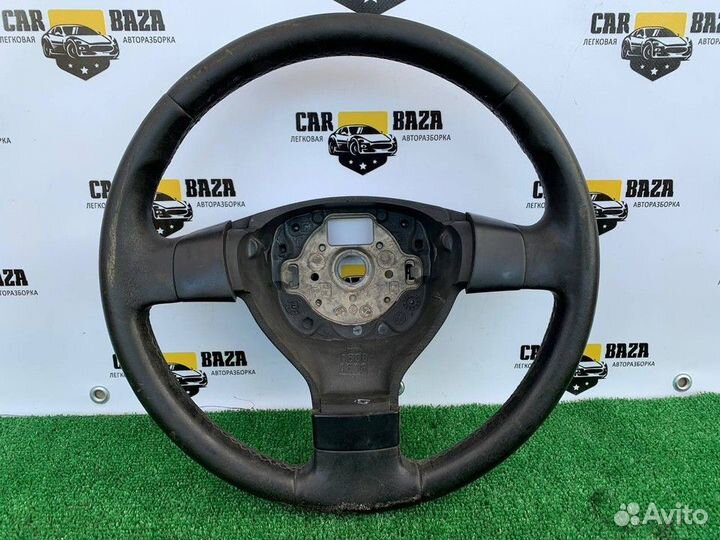 Рулевое колесо Volkswagen Passat