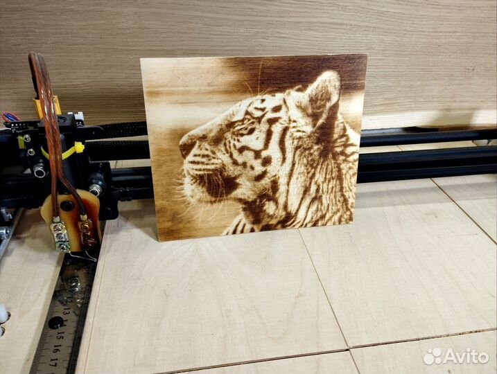 Выжигание портретов на дереве