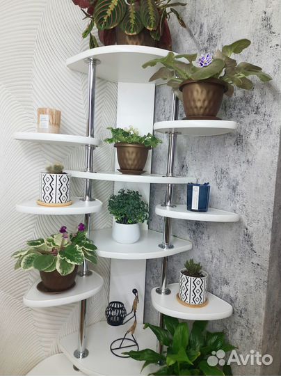 Подставка под цветы дерево