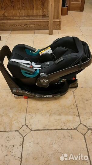 Детское автокресло britax romer baby safe Isense