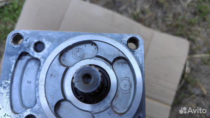 Гидро насос миниэксковатор кубото