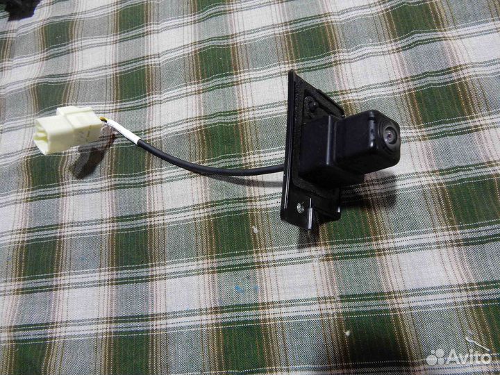 Камера заднего вида Mitsubishi Outlander III 2-й р