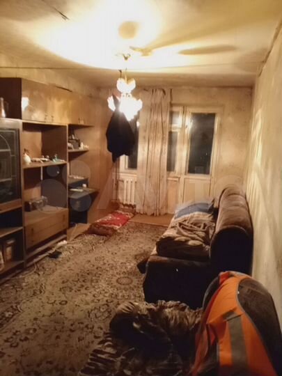 2-к. квартира, 50 м², 3/5 эт.