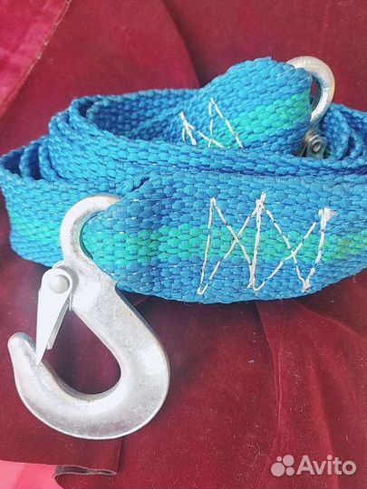 Трос буксировочный 4м