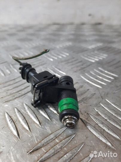 Форсунка Renault Scenic минивен 2.0 F4R770 2007