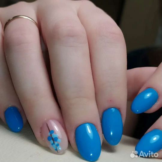 Маникюр, педикюр, наращивание ногтей