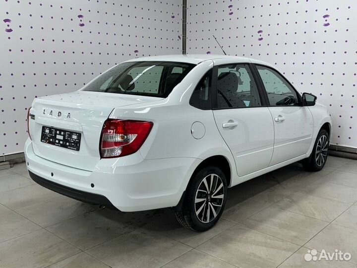 LADA Granta 1.6 МТ, 2024