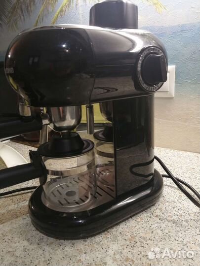 Кофеварка Redmond