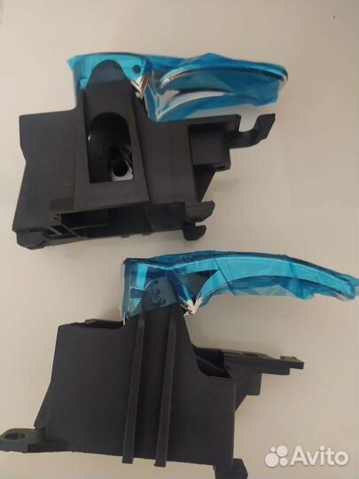 Ручка открывания двери