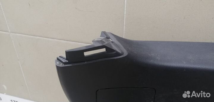 Обшивка двери багажника RAV 4 2013