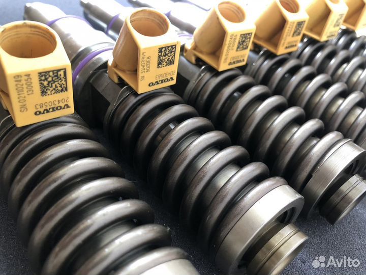 Форсунки Volvo D12 20430583