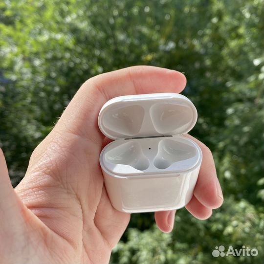 AirPods 2 кейс