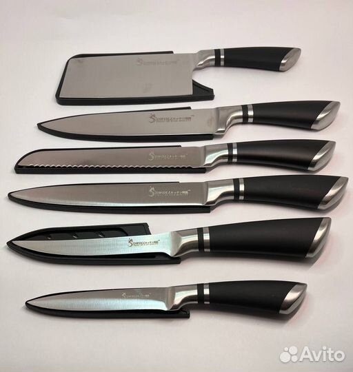 Набор кухонных ножей с подставкой