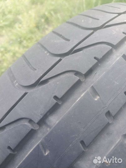 Pirelli P Zero 235/50 R19