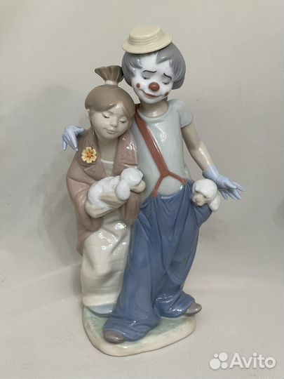 Статуэтки фарфоровые lladro