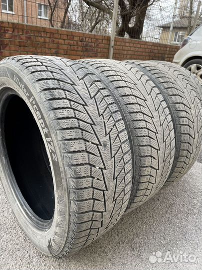 Hankook Winter I'Cept IZ2 205/55 R16