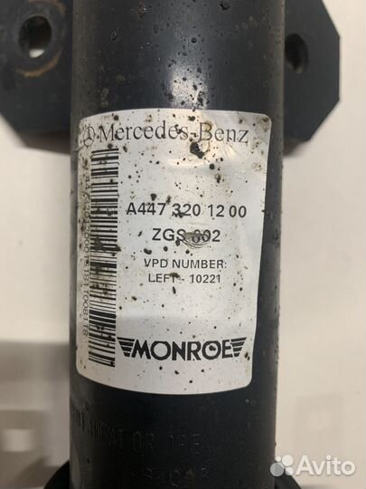 Амортизатор передний левый Mercedec Vito W447