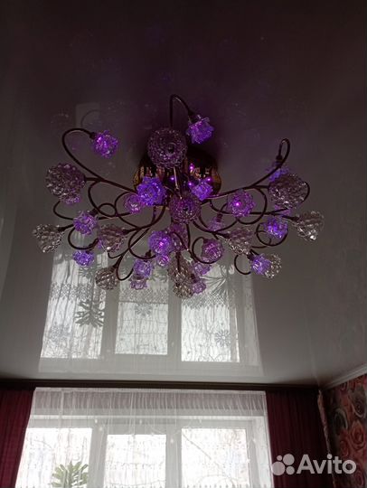 Люстра потолочная с пультом