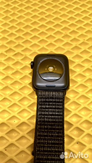 Apple Watch SE 2 (2023), 40 мм, Midnight Al Mid Sp