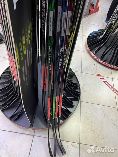 Хоккейная клюшка CCM jetspeed FT 440JR