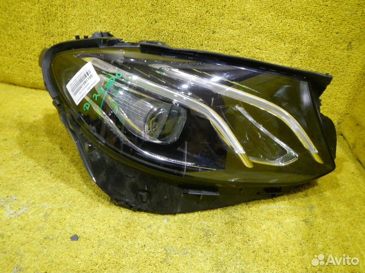 Фара правая Mercedes-Benz E-Class