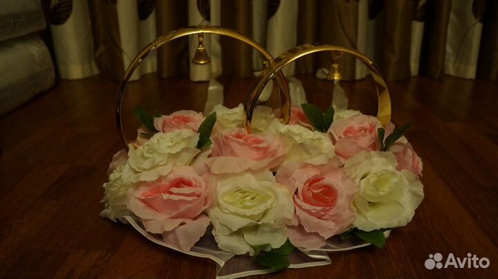 Свадебные украшения на машину