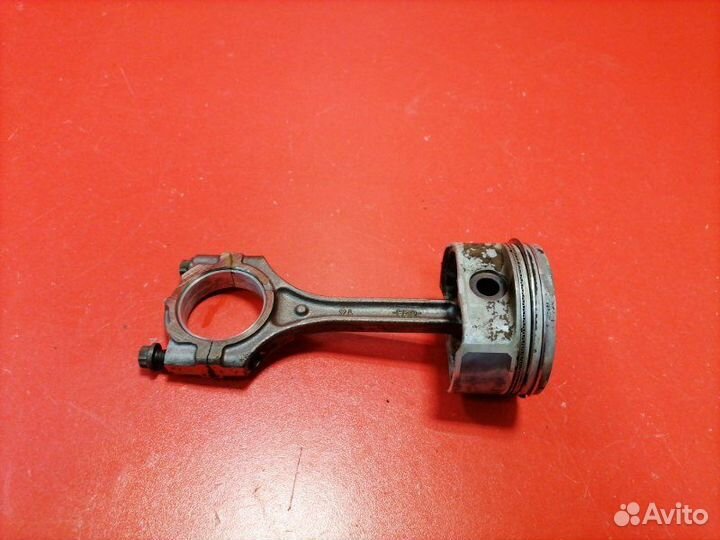 Поршень с шатуном Kia Cerato TD G4FC 2009