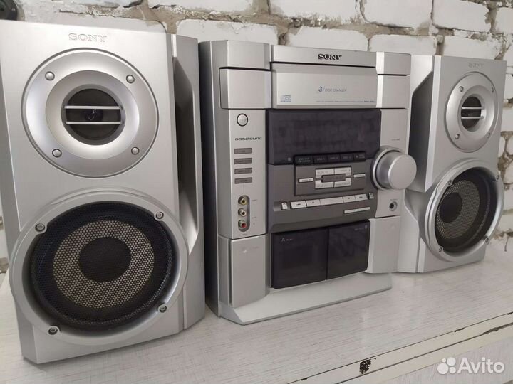 Музыкальный центр