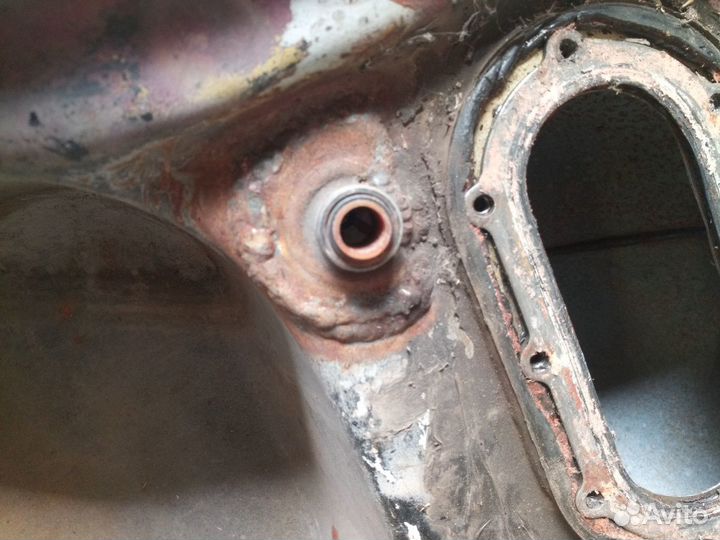 Бензобак Suzuki TL1000R