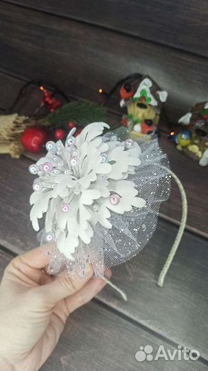 Новогодняя диадема Снежинка