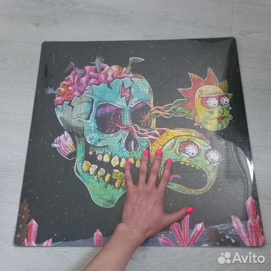 Картинка из паззлов Рик и Морти в космосе